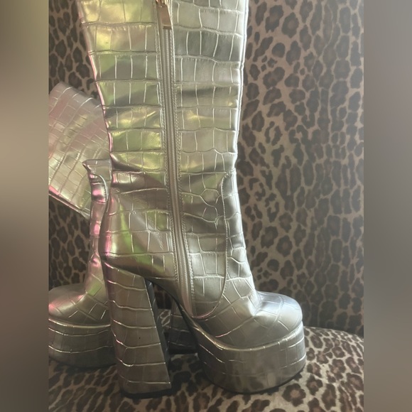 Silver croc print metallic platform knee high boots - Picture 2 of 6